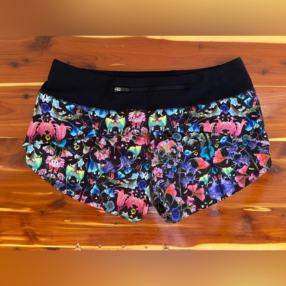 LULULEMON SPEED UP SHORTS LR - Picture 5 of 8